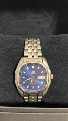 Reloj mecánico automático Seiko 5 Superior titanio usado raro esfera azul de Japón Foto 1 de 4