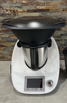 Thermomix TM5  mit Cook-Key und Zubehör  - Bild 1 von 4