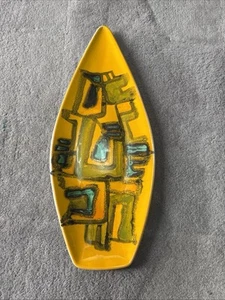 Plato de lanza de cerámica Poole en diseño amarillo estilo Delphis forma 82 vintage años 70 - Imagen 1 de 6