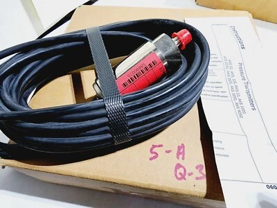 Danfoss AKS-32, 06G1890 Pressure Transmitter - Image 1 of 3