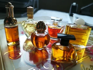 6 Sammler DUFT- MINIS Opium, Poeme, Spellbound, Escada, Moschino, Sublim - Bild 1 von 5
