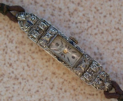 Ulysse Nardin леди наручные часы 18K твердого золота и бриллиантов чехол загрузки руководство - Изображение 1 из 4