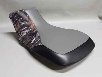 Yamaha Grizzly 400 Seat Cover YFM400 in 3-TONE GRAY/CONCEAL CAMO/BLACK or Custom Foto 1 de 4