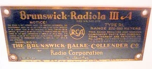 BRUNSWICK * BR-35 PHONOGRAPH w RCA RADIOLA III-A: RADIOLA III-A NAMETAG & screws - Picture 1 of 2