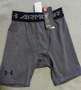 UNDER ARMOUR UA 1257470 MENS 6” CHARCOAL COMPRESSION SHORTS SMALL SM  -NWT - Picture 1 of 3