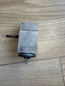 Lexus Toyota Bmw Expansion Valve 447500-3070 OEM - Picture 1 of 2