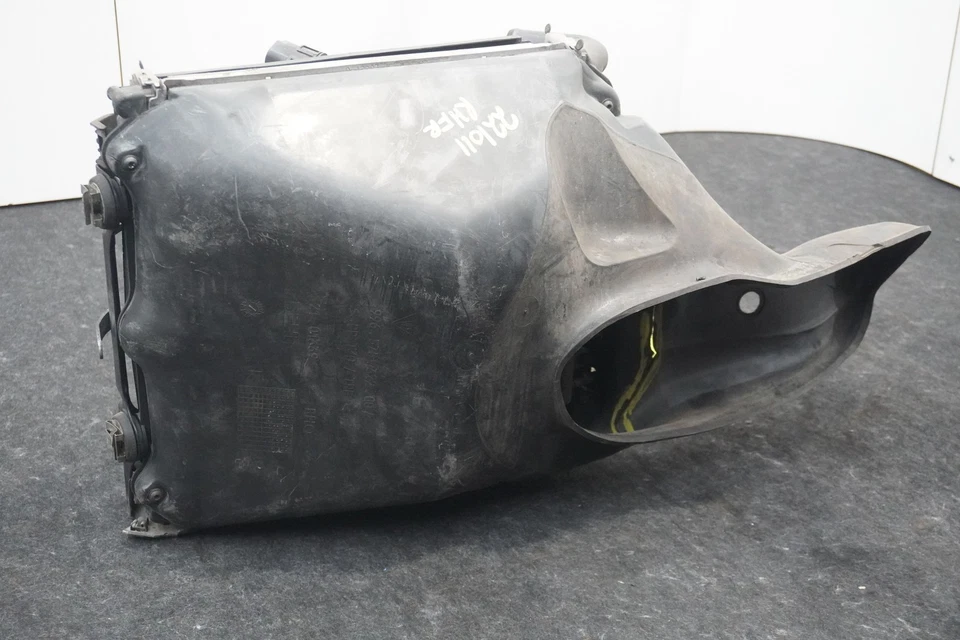 Condensador ventilador radiador refrigeración motor derecho 99610613251 OEM Porsche 911 996 2001 Foto 1 de 4