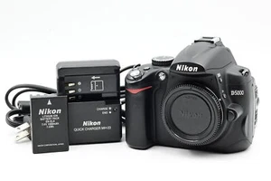 Nikon D5000 12.3MP Digital SLR Camera Body #203 - Picture 1 of 9