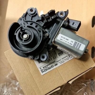 Genuine Porsche Tailgate Pull Down Motor Drive Unit Left, Right 9A7837059 - Image 1 of 4