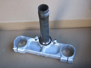 Ducati ST4 ST2 S4 bottom fork yoke lower tripple clamp + steering stem - Picture 1 of 4