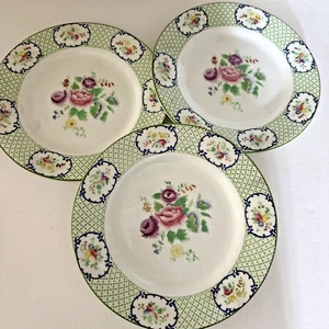 3 Wedgwood Imperial Porcelain Floral Basket Dinner Plate's Antique England - Picture 1 of 9