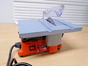 Chicago Electric 4" Hobby Table Saw 14K RPM All Metal Runs - Picture 1 of 7