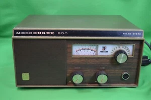 Unità base CB Johnson Messenger 250 23 canali vintage testata,funzionante,LEGGI - Foto 1 di 9