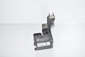 BMW F22 2er F23 F30 Distributor Fremdstartstützpunkt 9296149 9225014 9356155 - Picture 1 of 6