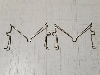 Lote de 2 resortes de freno originales Kia Rio MB46033232A NUEVOS genuinos Hyundai Foto 1 de 3