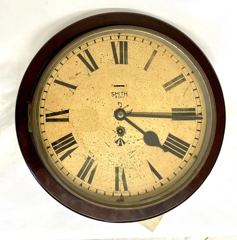 Rare British Army WWII Military Smiths White Dial Bakelite Wall Clock Stamp GRVI Cover