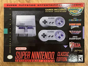 NINTENDO - SUPER NINTENDO CLASSIC EDITION - MINI GAME CONSOLE - USA - SEALED!! - Picture 1 of 2