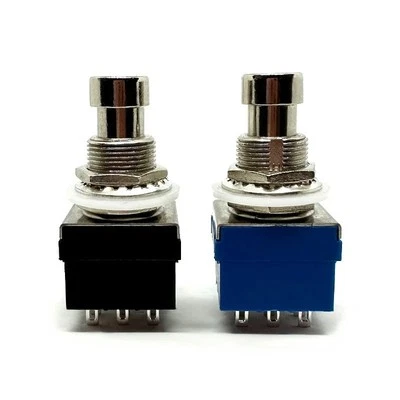 3PDT Fußschalter EIN-EIN True Bypass Verriegelung 9 Pin Gitarrenpedal Stomp schwarz Werkzeuge - Bild 1 von 4
