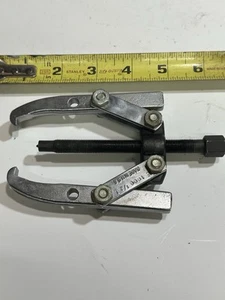 OTC 1000 1/2 L 2 jaw puller Made in USA - Picture 1 of 5
