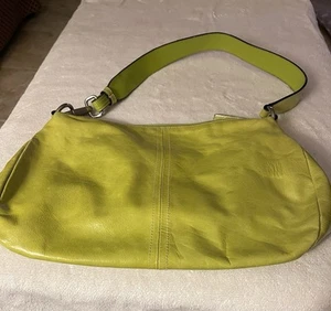 Vintage Leather Kenneth Cole Lime Green handbag - Picture 1 of 1