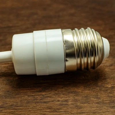 E27 Adaptor Plug Connector Lamp Socket Extension Edison Screw Light Bulb Holder - Image 1 of 3