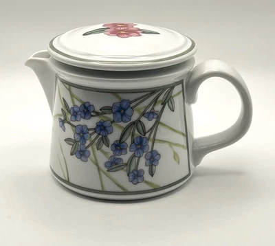 Crema floral con tapa Dansk Café Foto 1 de 4