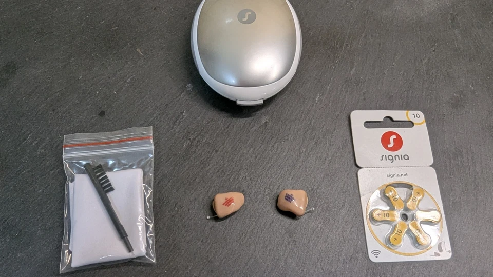 Signia Insio 7 PX Primax CIC 42 channels In Ear hearing aids App control premium - Image 1 of 1