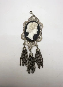 Vintage large black and white cameo pendant tassel dangle art deco silver - Imagen 1 de 10