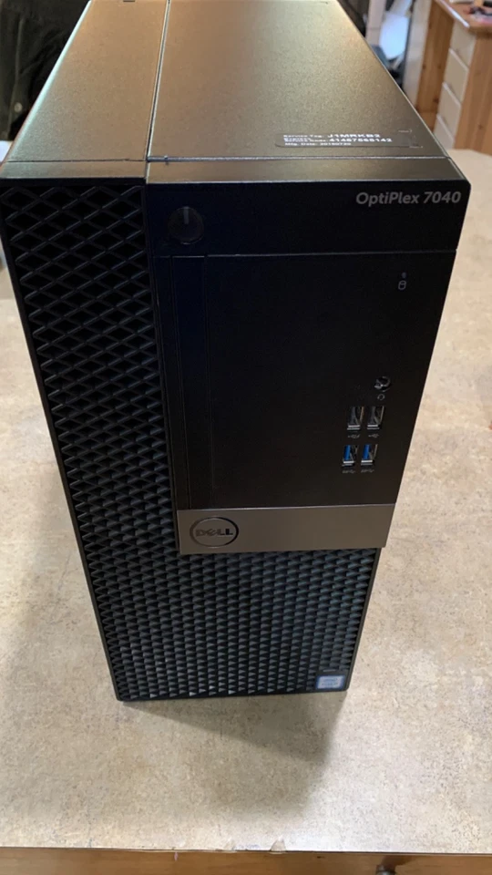 Dell Optiplex 7040 MT, i7-6700 3.4GHz,  8gb Ram, 1TB HDD, Win11 pro, 1GB vid - Image 1 of 2