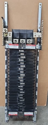 Square D NF442L2 INTERIOR MLO  480V 3PH  CHIPPED  SEE PICS NO COVER - Image 1 of 3