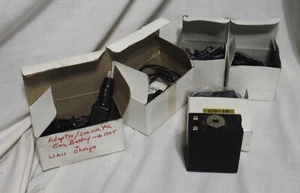 Rare TR 720 Comm Specialists Accessories NOS 2 AA Battery, AC & DC Chargers - Zdjęcie 1 z 7