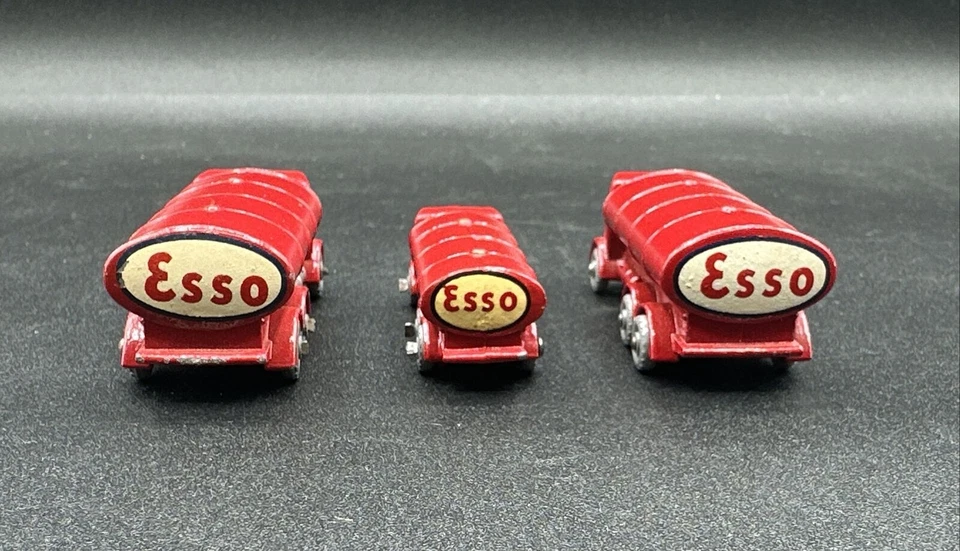 Moko Lesney Matchbox Series #11 Esso Road Tanker 1955 ERF lot of 3 different WOW - Image 1 of 4