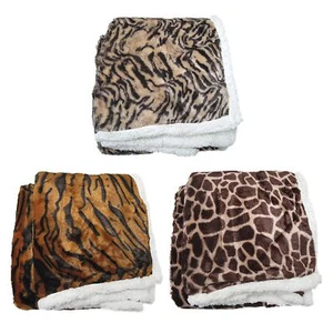 Luxury Faux Fur Reversible Sherpa Lounge Sofa Throw Rug 127 x 152 cm - Picture 1 of 11