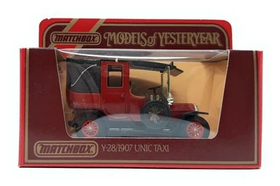 Matchbox Y28 Unic Taxi rosso senza perni J2 Box 1:42 Models of Yesteryear MoY - Immagine 1 di 2