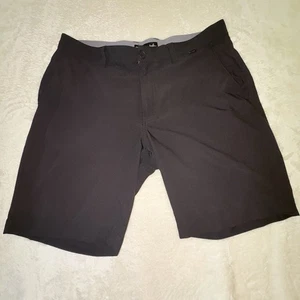 Travis Mathew Starnes Shorts Mens 36 Black 9" Micro-Ripstop Performance Active - Picture 1 of 10