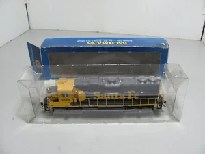 Bachmann HO Scale GP38-2 Santa Fe Diesel Locomotive No 61701 New In Box As Shown - Picture 1 of 6