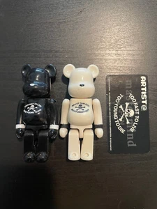 Medicom Bearbrick 100% Series 9 ARTIST MASTERMIND SET  (Loose) No Box 1 Card - Picture 1 of 2
