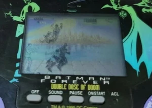 Vintage Tiger Batman Forever Double Dose Doom Handheld Electronic Game Works 95 - Bild 1 von 12