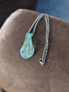 Blown Glass Pendant Necklace 20" - Picture 1 of 5