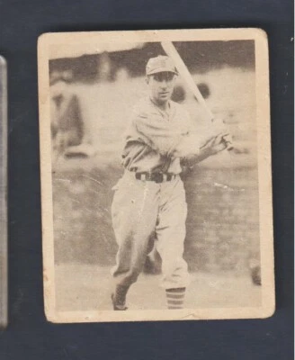 1939 PLAYBALL #85 JOHN W. COONEY  Baseball  CARD   BOSTON Bees Rookie Card - Image 1 of 2