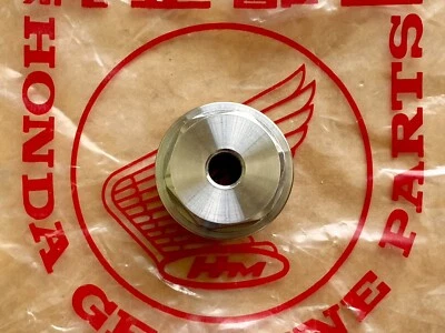 HONDA SUPER HAWK 250 305 CB72 CB77 STEERING STEM HEAD NUT REPRO 不锈钢 — 第 1/4 张图片