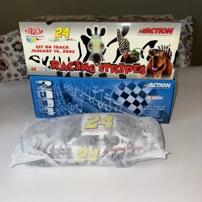 2004 年杰夫·戈登 #24 DUPONT/RACING STRIPES 1/24 汽车超棒彩绘学校新品 — 第 1/4 张图片