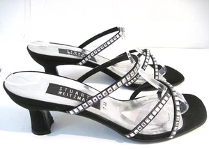 Stuart Weitzman sandali neri in raso con cinturino e cristalli taglia 7 AA - Foto 1 di 5