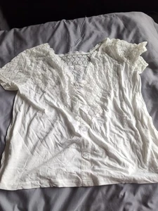 Ladies Shein Cream XL Top - Picture 1 of 2
