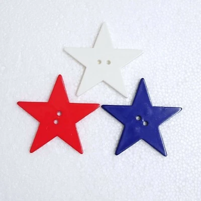 JHB Mega Star Button 50mm Novelty 2 Hole Red White Blue British UK Flag Craft - Image 1 of 4