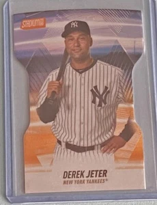 2022 Stadium Club Triumvirate orange #T2 Derek Jeter - 27/50 - Yankees - Bild 1 von 2