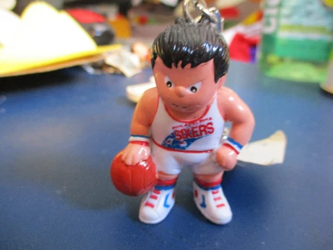 New W/Tag Deadstock PHILADELPHIA 76ers White Jersey L'il Brat 2" Tall Keychain Cover