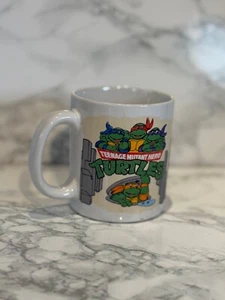 Teenage Mutant Hero Turtles 1990 Harry James Designs Mug Vintage Ninja - Picture 1 of 7