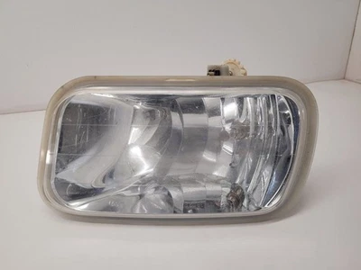 2010- 2018 DODGE 2500 PICKUP Passenger Corner/Park Light Fog-driving   - Image 1 of 4