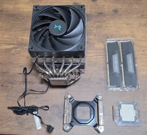 i7-12700KF CPU + DeepCool AK620 Cooler + 32GB DDR5 RAM Bundle – LGA1700 - Picture 1 of 8